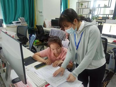 撫州國家高新技術產業開發區 工作動態 高質量落實惠企政策 助力企業&ldquo;輕裝上陣&rdquo;